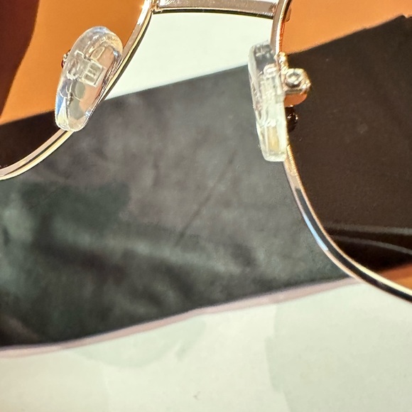 Burn Notice Shades Oliver peoples Victory 55 Michael Weston 523 Cognac Gold New - Picture 11 of 17